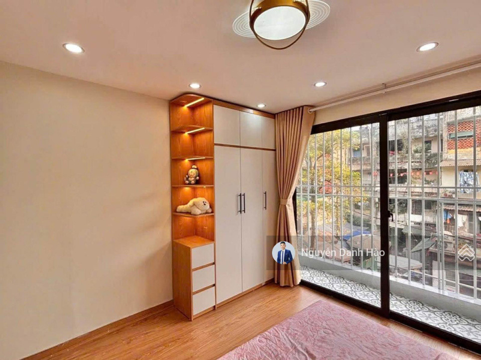 Chính Chủ Bán Tt Căn Hoa Hậu , Ở Phương Mai , 90M2 , Lô Góc , 3Pn2vs ~ 3 Tỷ