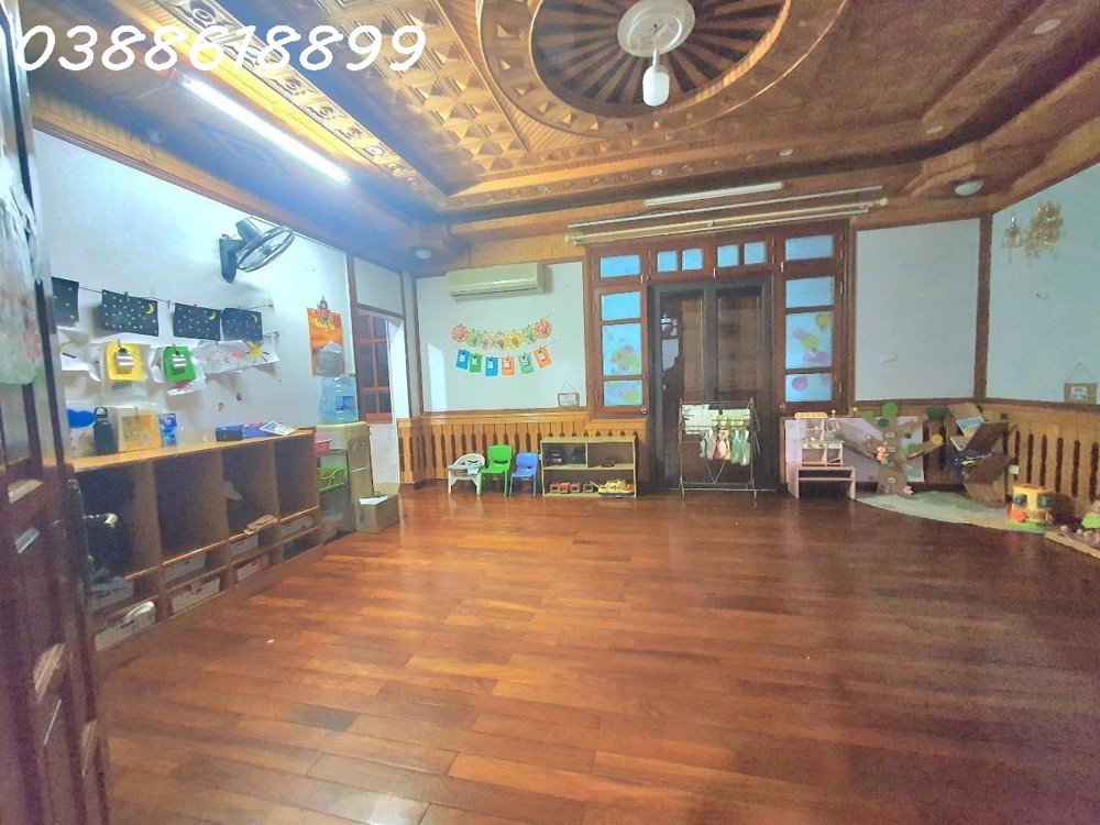 Biệt Thự Dịch Vọng - Cầu Giấy - Biệt Thự Đơn Lập Siêu Vip - Có Hầm - Thang Máy - View Chung Cư 