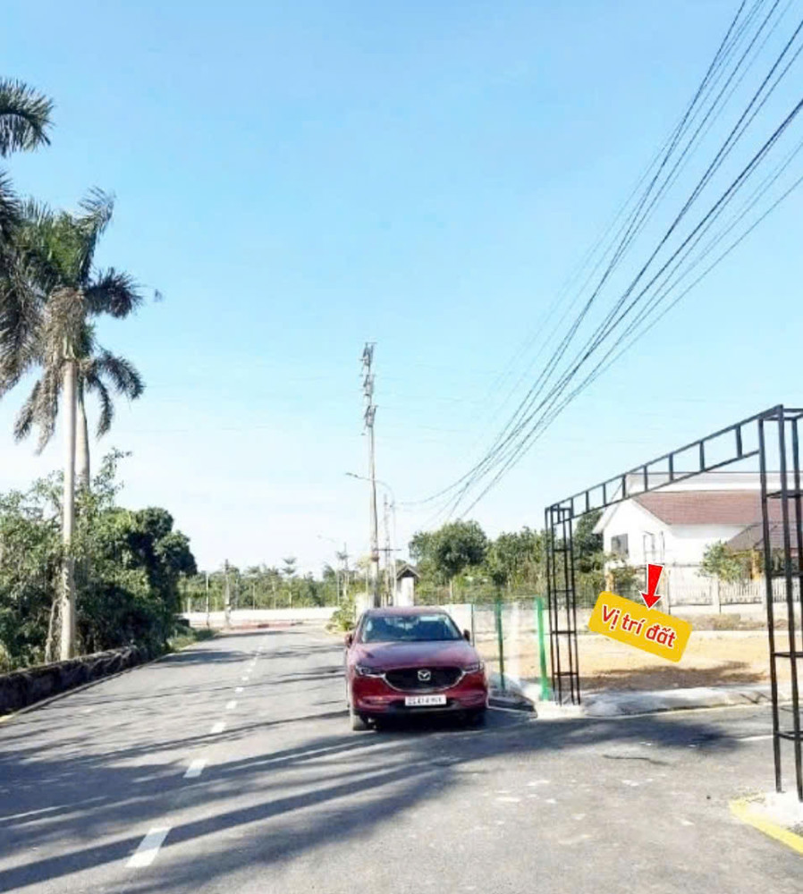 Cần Tiền Gấp Lô Đất View Hồ 100M2 Vài Bước Tới Đại Học Quốc Gia Hà Nội