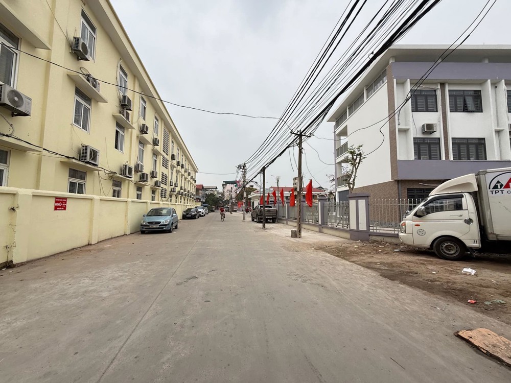 Hàng Hiếm – Đấu Giá Sáp Mai – Vỉa Hè – Ô Tô Tránh . Diện Tích: 69M² Mt 5M – Vuông Đẹp, Dễ Xây