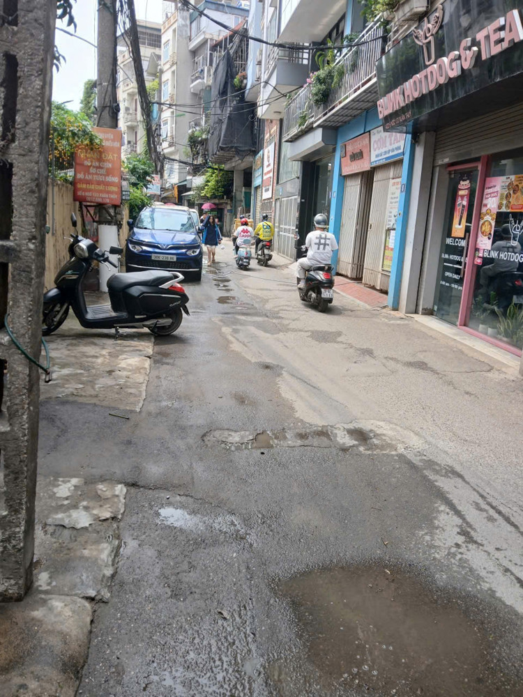 Sang Nhượng Quán Tại Ngõ 133 Xuân Thủy, Cầu Giấy, Hà Nội