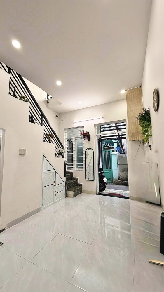 Bán Căn Góc 2 Tầng Nhỏ Xinh Tttp Gần Chợ Vcn Phước Hải