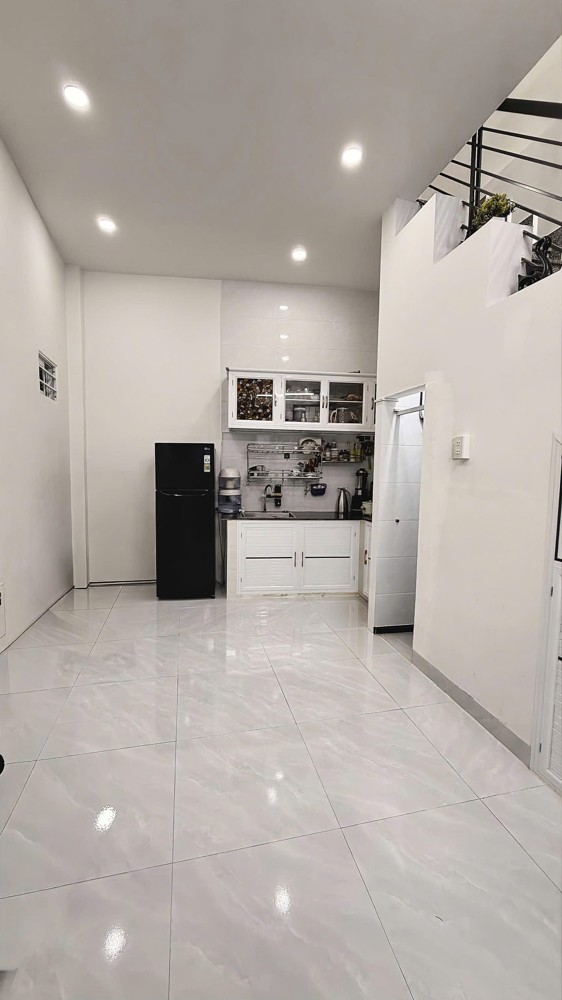 Bán Căn Góc 2 Tầng Nhỏ Xinh Tttp Gần Chợ Vcn Phước Hải