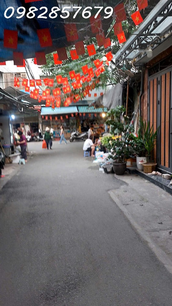 Bán Nhà 1 Tầng Trung Tâm Phố Chợ Thanh Xuân, Nguyễn Qúy Đức Dt 100M2, Mt 7M Vị Trí Kinh Doanh Tốt