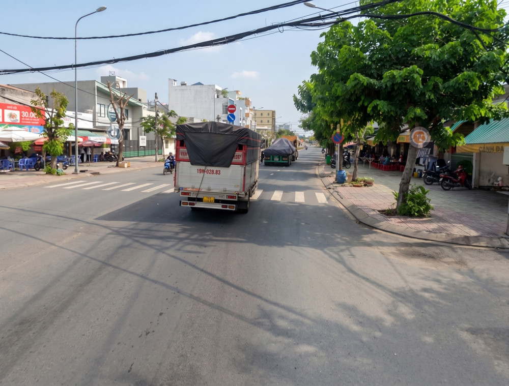 D2230 Đất 