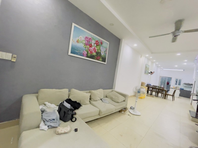 Bán Nhà Đường Số 22, Phường Linh Đông, Thủ Đức.dt 100M2, 2 Tầng. Giá 6.9 Tỷ, Shr - 0933125879