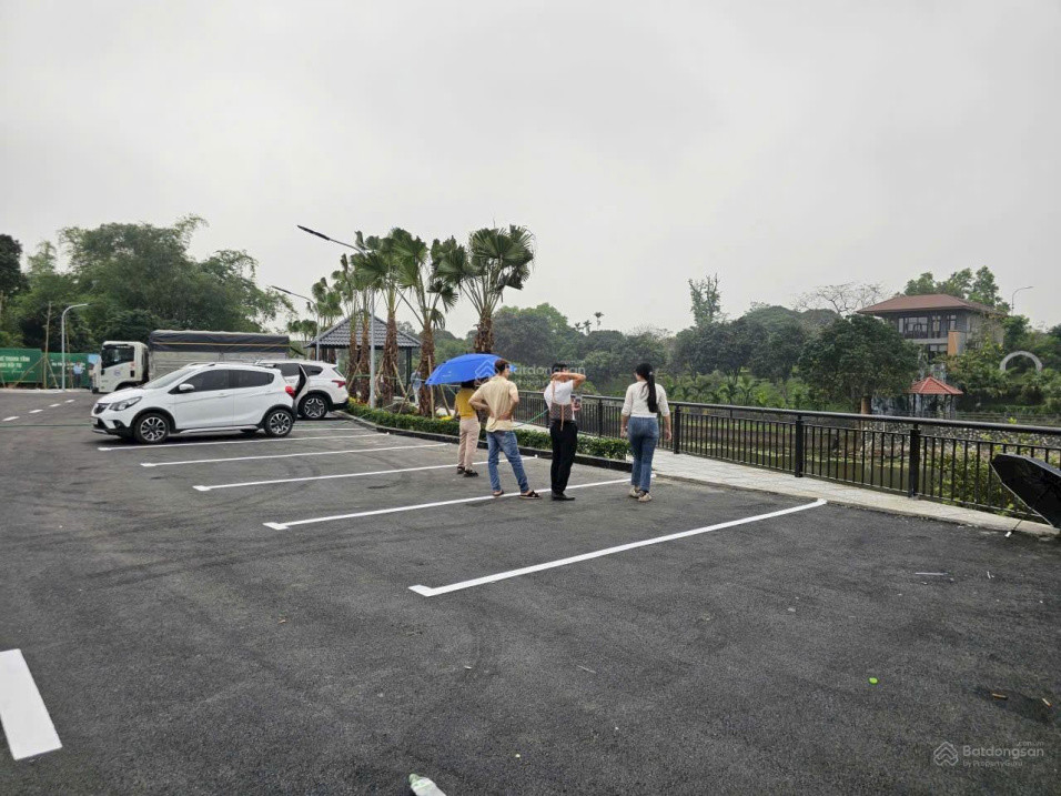 Bán Đất Cắt Lỗ View Hồ Tân Xã Hòa Lạc Gần Đại Học Quốc Gia Giá Chỉ Hơn 3 Tỷ