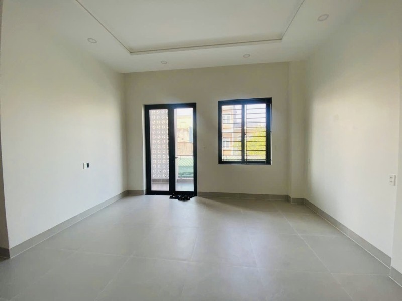 Bán Nhà Đường Số 10, Phường Tam Bình, Thủ Đức,Tp Hcm. Dt 100M2, 2 Tầng. Giá 7.9 Tỷ, Shr - 0933125879