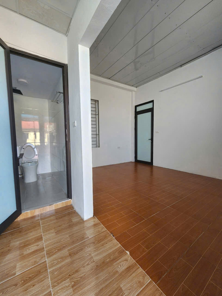 Chỉ Hơn 2Ty Có Ngay Căn Nhà 2 Tầng Sát Đan Phượng