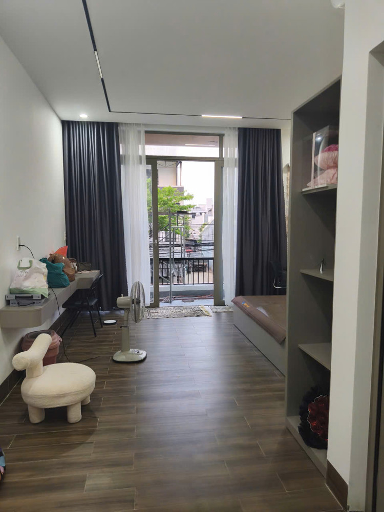 ► Mt Bùi Tấn Diên, Đường 10.5M Phước Lý, 105M2, 3 Tầng Mới, Full Nội Thất, Dòng Tiền 28Tr/th