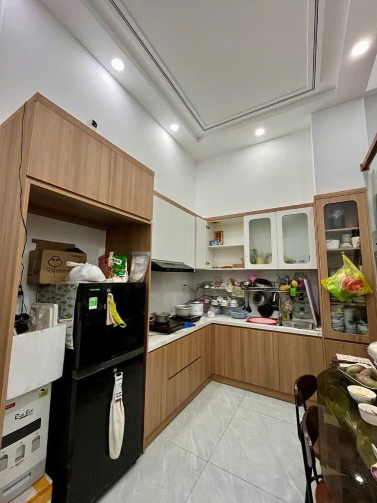 Bán Nhà Bình Trị Đông, Bình Tân - 4.4X13.5m - 3 Phòng Ngủ - Hẻm 4M - 5.6 Tỷ (Tl)