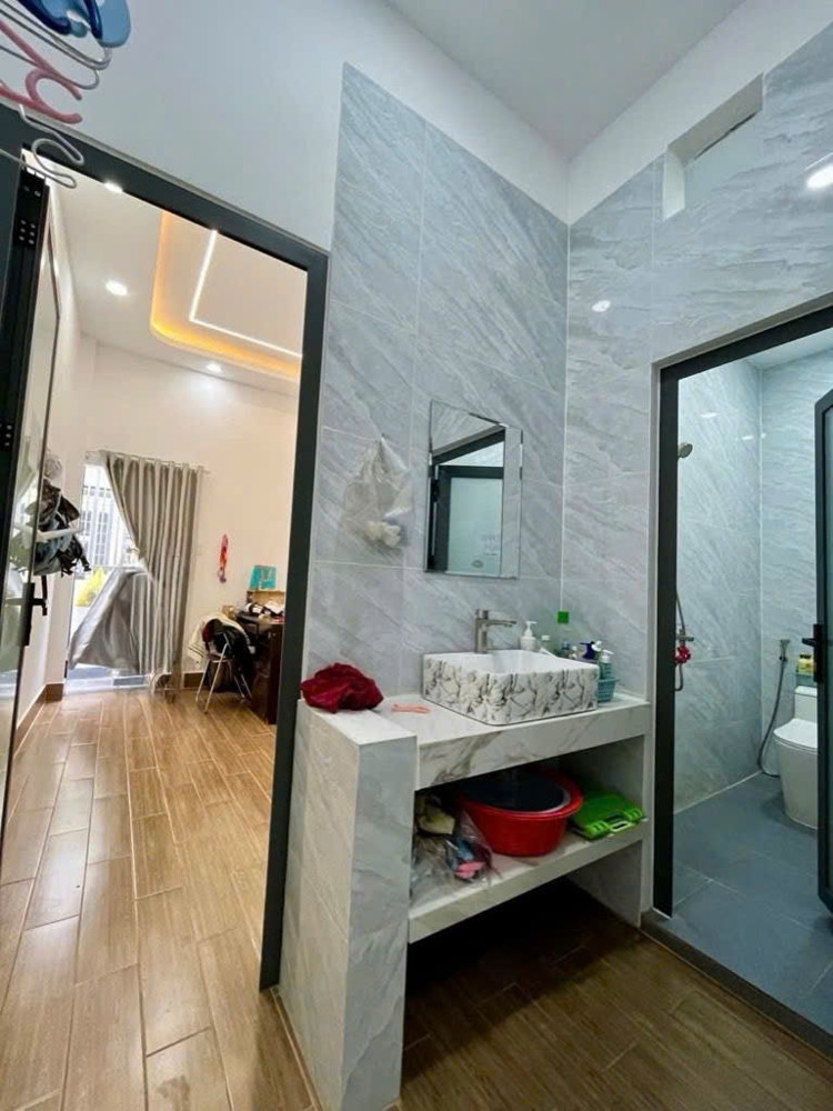 Bán Nhà Bình Trị Đông, Bình Tân - 4.4X13.5m - 3 Phòng Ngủ - Hẻm 4M - 5.6 Tỷ (Tl)