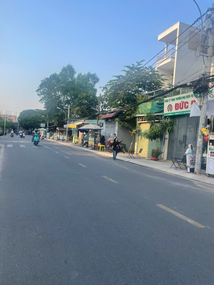 Căn Hộ Dịch Vụ 21 Phòng – Ngay Cvpm Quang Trung – Dòng Tiền Khủng