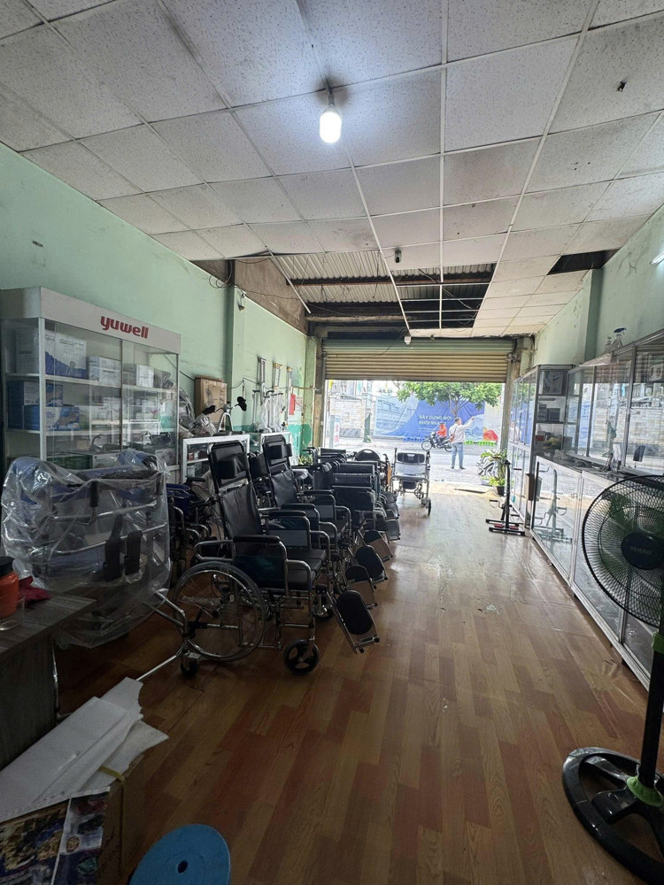 Bán Nhà Mặt Tiền Âu Dương Lân - Giao Tạ Quang Bửu, 5X21m, Cấp 4 - Tiện Xây, 1 Chủ, 15,9 Tỷ