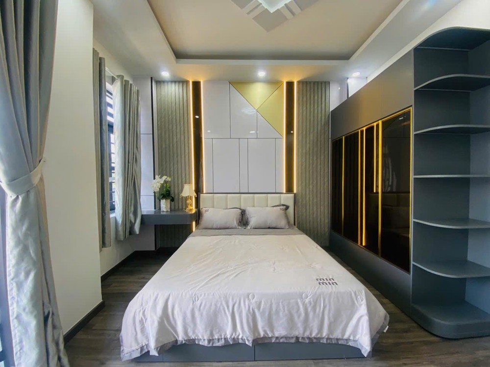 Chú Minh Cần Bán Căn Nhà Hẻm Huỳnh Tấn Phát Mới Ởi, Nhà 3 Tầng, Giá 6.35 Tỷ