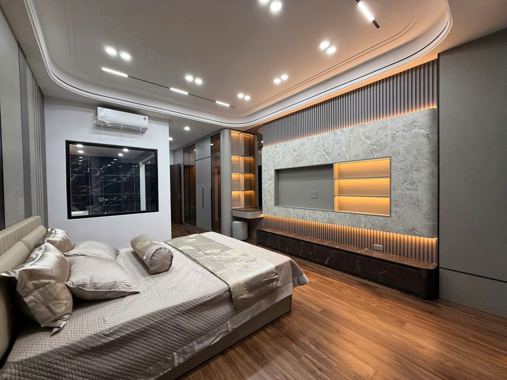 Bán Siêu Phẩm 8 Tầng -Thang Máy- Ga Ra Phố Đàm Quang Trung 65M2 X16.5 Tỷ Long Biên
