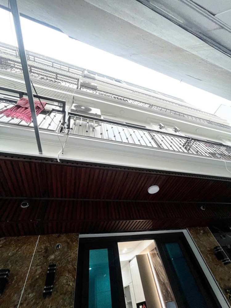 Bán Nhà Siêu Đẹp Vạn Xuân – Hoài Đức - Hiếm Trong Phân Khúc - Thang Máy - Sát Mặt Phố