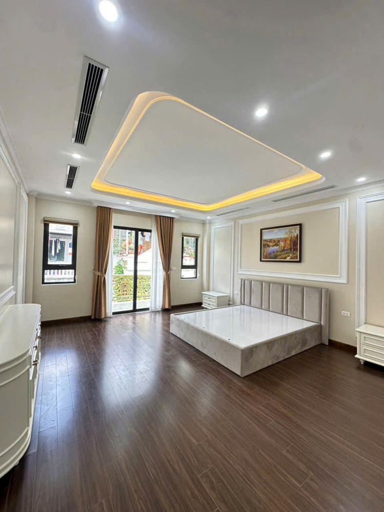 Nhà Đẹp Ở Ngay Tại Khu Phân Lô Quân Đội 918- Phúc Đồng- Long Biên 8 Tầng- 86M2 X 26 Tỷ
