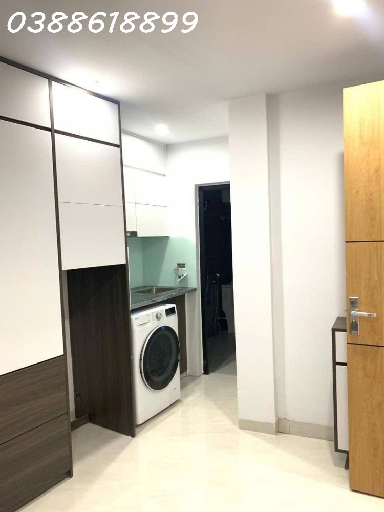 Mặt Phố Cự Lộc - Cạnh Royal City - Ô Tô Tránh - 18 Phòng Studio Vip - Dòng Tiền 1.3 Tỷ/năm