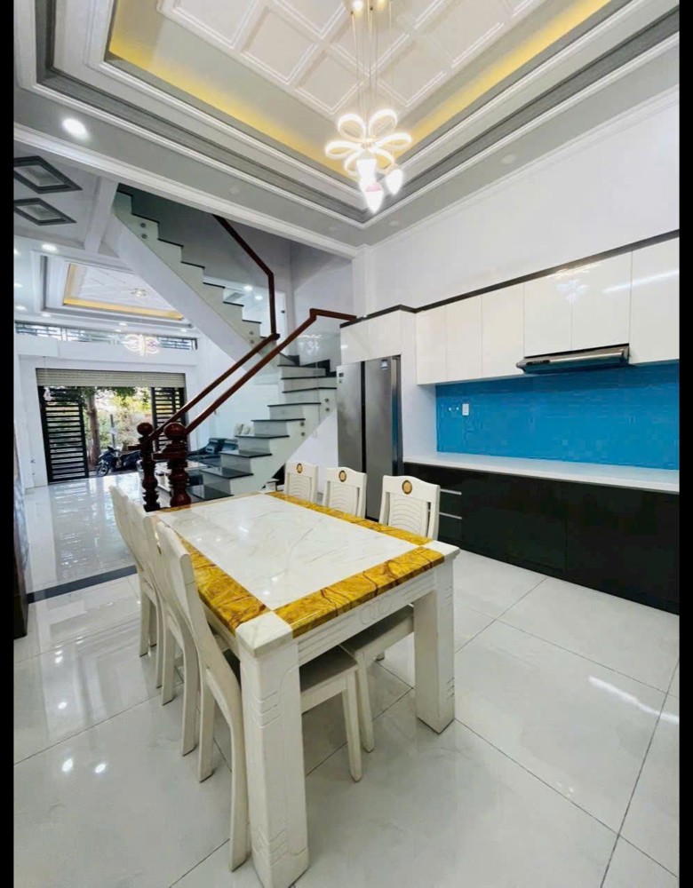 Nhà 3 Tầng Khu Sài Gòn Mới, Hẻm Xe Hơi, Cạnh Quận 7