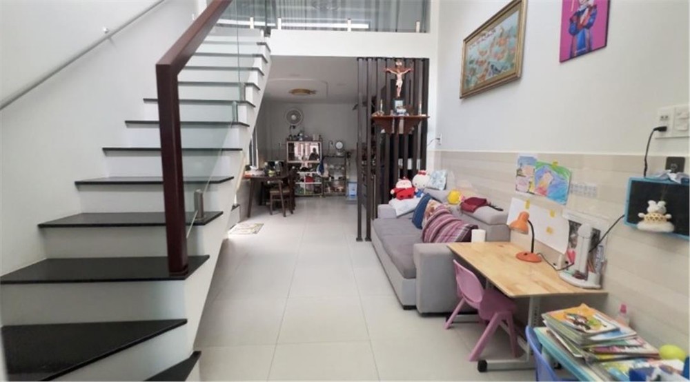 Nhà Giá Tốt – 70M² – Ở Ngay - 3.35 Tỷ - Gần Chợ Tam Bình - Chung Cư Saigon Avenue