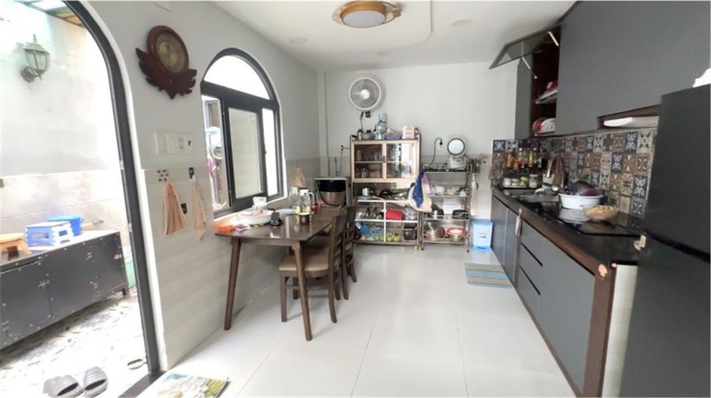 Nhà Giá Tốt – 70M² – Ở Ngay - 3.35 Tỷ - Gần Chợ Tam Bình - Chung Cư Saigon Avenue