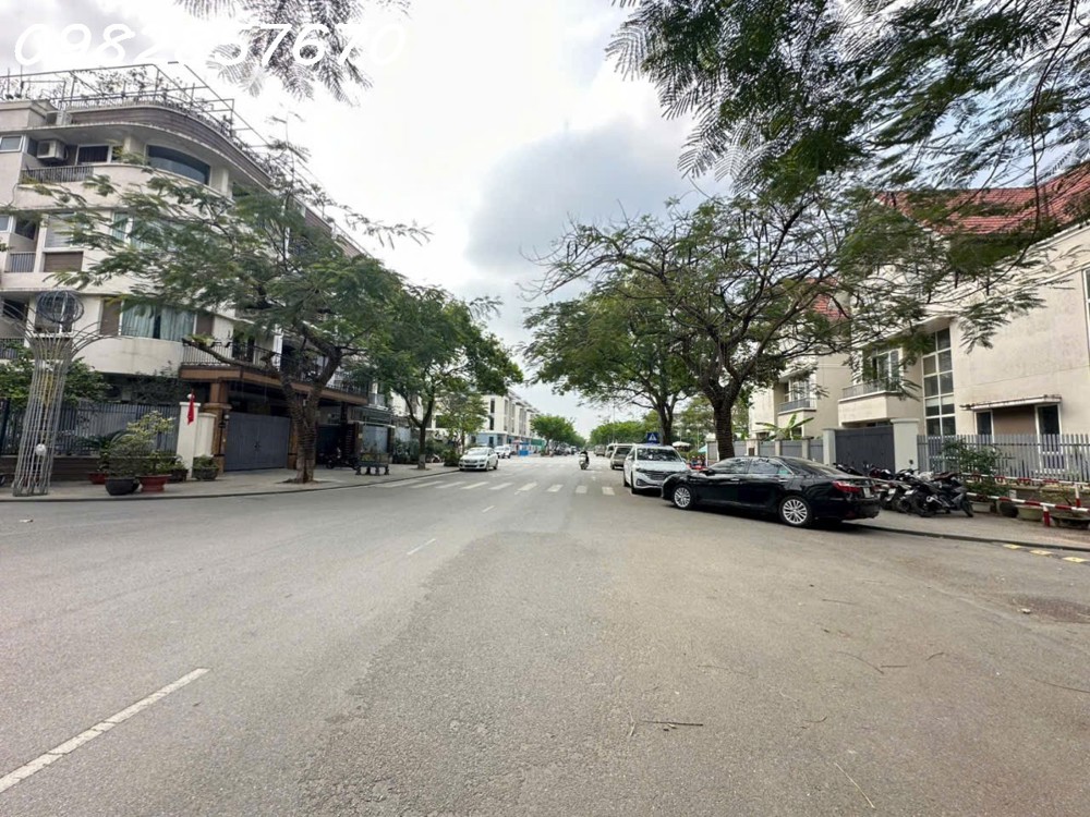 Bán Nhà Phố Liền Kề Văn Phú - Hà Đông 100M2, 5 Tầng, Siêu Kinh Doanh