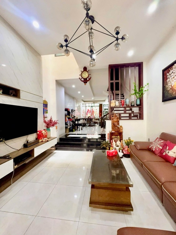 O2235 Siêu Phẩm Đặng Thùy Trâm - Khu Phân Lô Vip