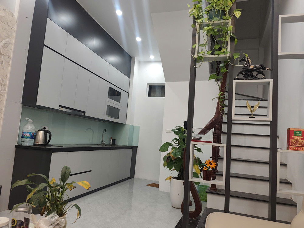 Thụy Khuê – 7.5 Tỷ Sở Hữu Nhà Tây Hồ – Dòng Tiền Nhỏ, Giữ Tiền Lớn