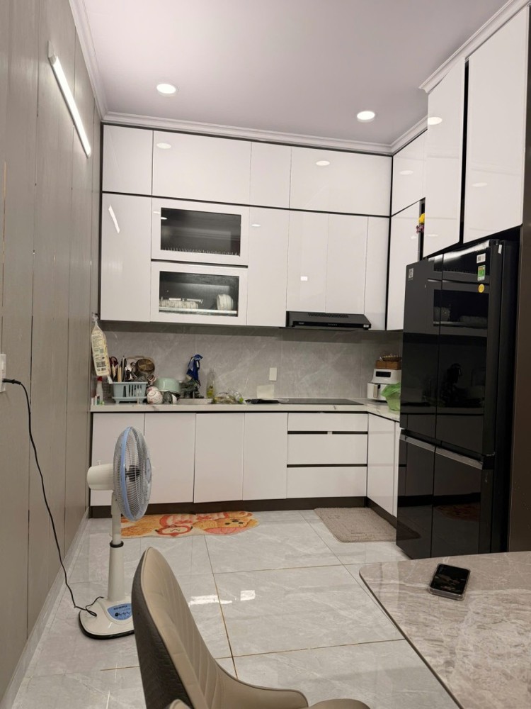 Bán Nhà Đường Số 44, Phường Phước Long A, Q9, Thủ Đức, Tp Hcm. Dt 85M2, Cấp 4, Sh. Giá 5,95 Tỷ