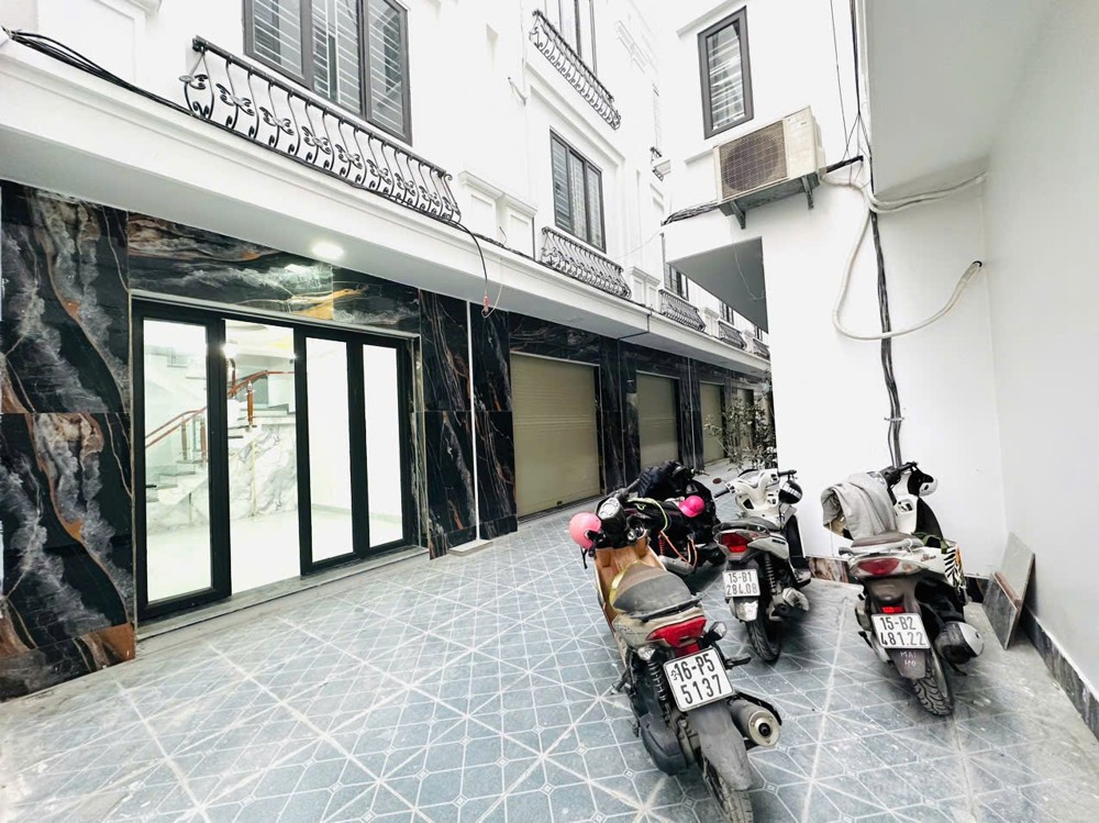 Bán Nhà 3,5 Tầng Ngô Gia Tự – Ngõ 5M Ô Tô Đỗ Cửa – Giá 3,55 Tỷ