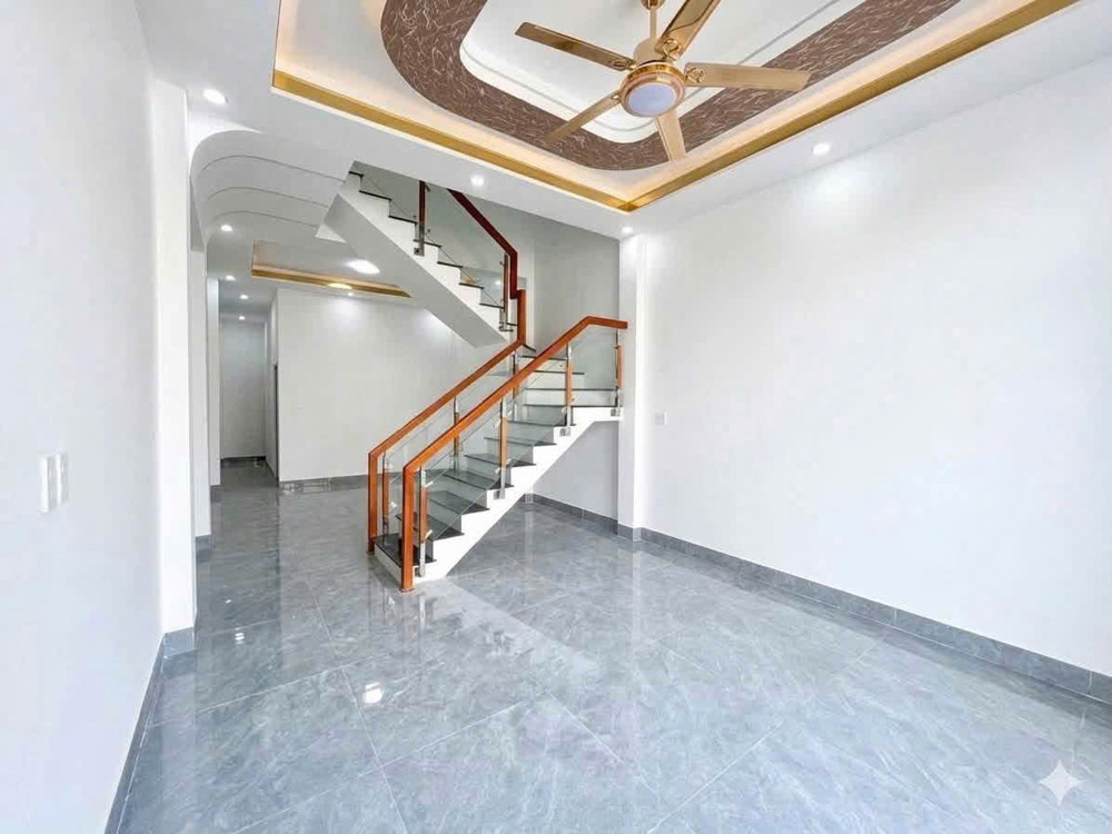 Bán Nhà 2 Tầng Biên Hòa,Shr Đường Xe Hơi,Gần Bv Singmark,Chợ Bến Gỗ
