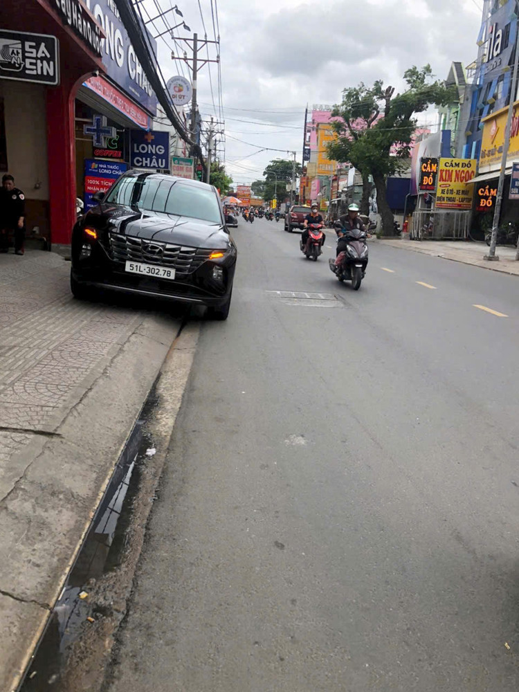Mặt Tiền Nguyễn Ảnh Thủ – Ngang 8M Hiếm – Dòng Tiền 70Tr/tháng