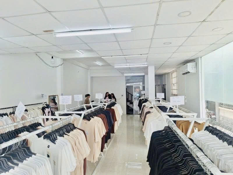 Bán Nhà Mặt Tiền Cây Điệp - Giao Điện Biên Phủ, Đinh Tiên Hoàng, 11X14m, 2 Tầng, 89 Tỷ (Tl)