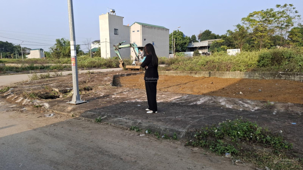 Nhà Tôi Cần Bán 110M2 Đất Thổ Cư Xã Tân Xã( Xã Hạ Bằng ). Hà Nội ( Khu Đô Thị Hòa Lạc )