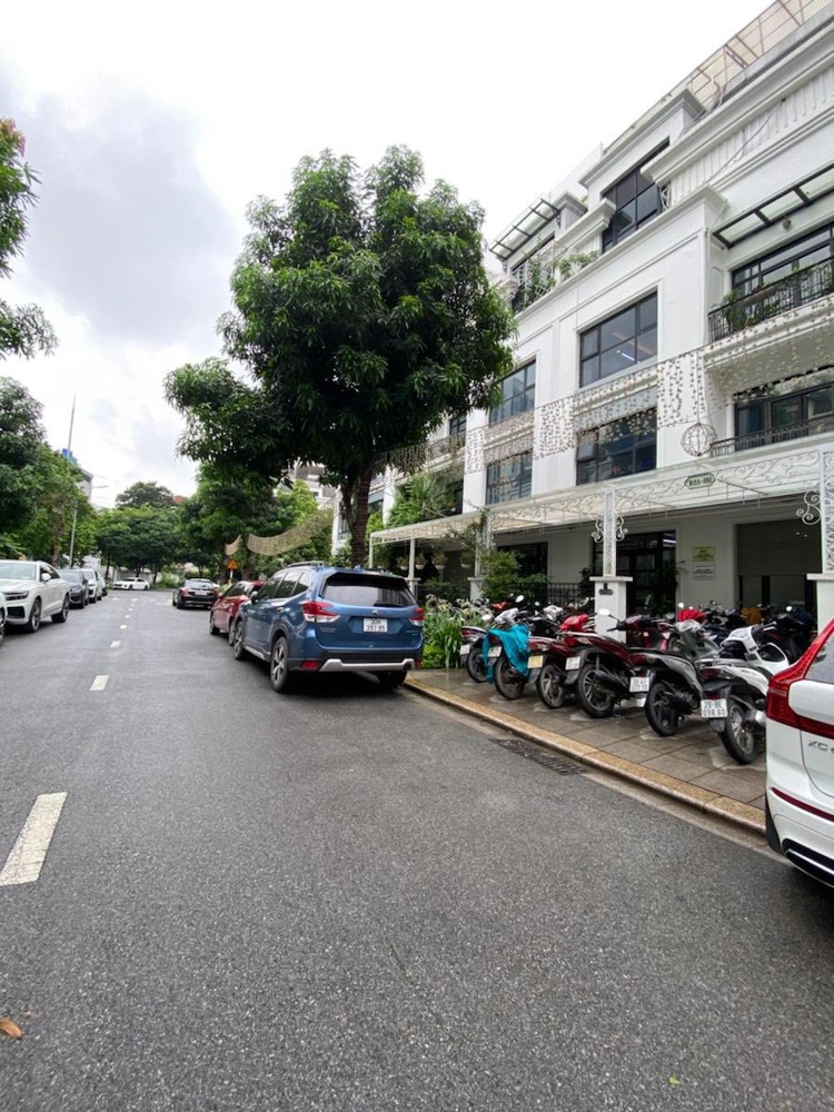 Biệt Thự Đơn Lập Vinhomes Green Villas - Đẳng Cấp Thượng Lưu - Vị Trí Đắc Địa - Sổ Đỏ Chính Chủ