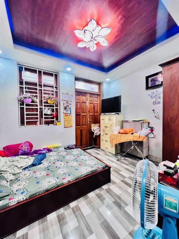 Bán Nhà Đường Man Thiện, Phường Tăng Nhơn Phú A, Q9, Thủ Đức, Tp Hcm. Dt 72M2, 3 Tầng, Sổ Hồng. Giá