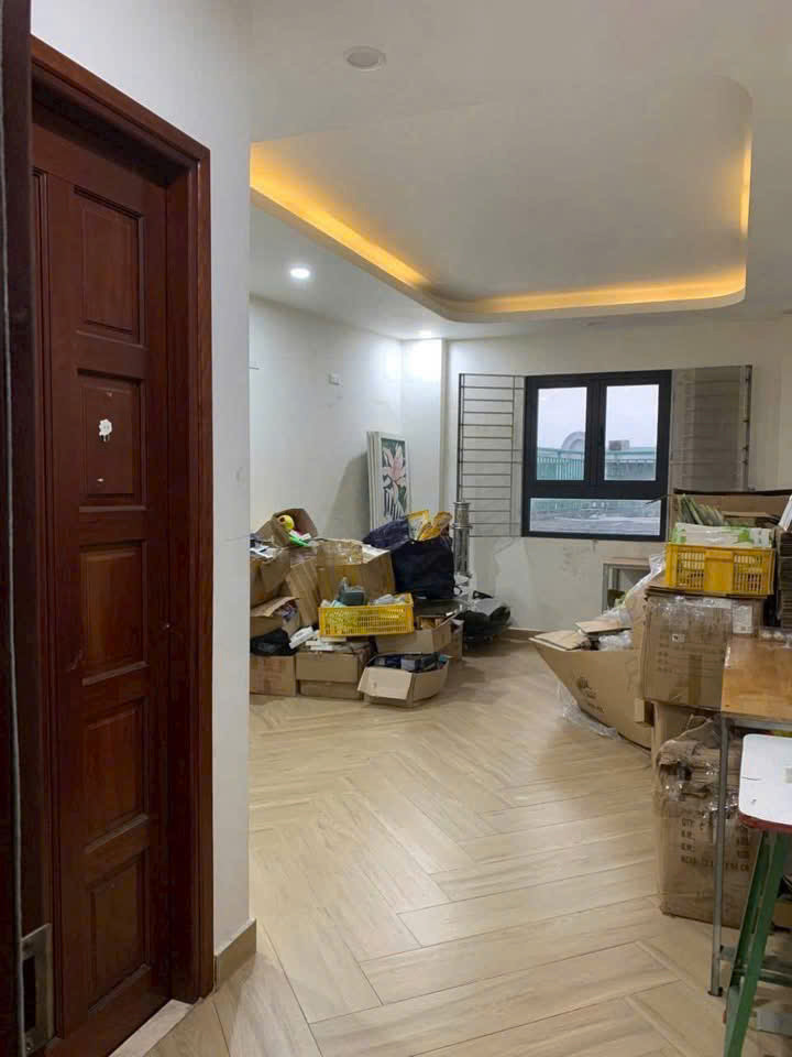 Giảm Sốc 5 Tỷ – Nhà Mt Nguyễn Thị Sóc 1 Trệt 5 Lầu – Thang Máy – Chỉ 11 Tỷ
