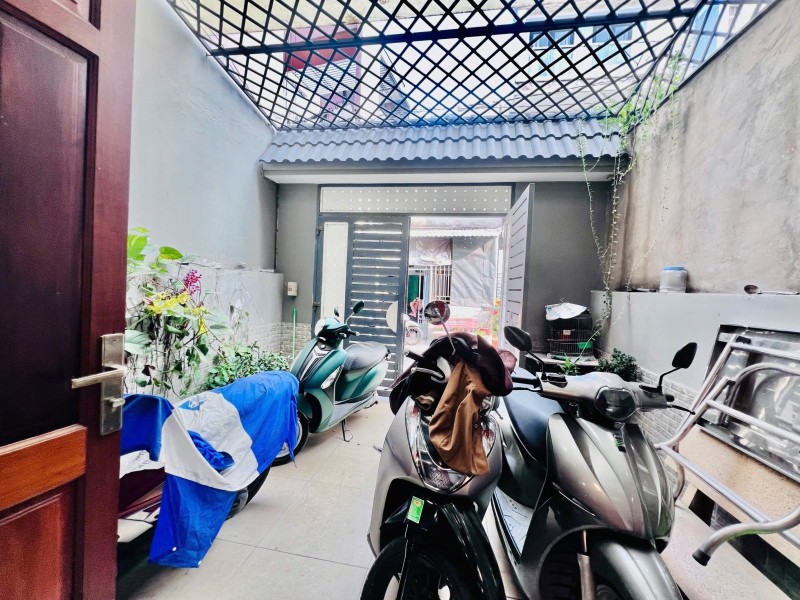 Bán Nhà Đường Man Thiện, Phường Tăng Nhơn Phú A, Q9, Thủ Đức, Tp Hcm. Dt 72M2, 3 Tầng, Sổ Hồng. Giá