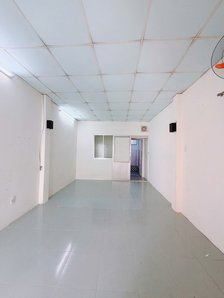 Kdc Hiện Hữu – Ko Qh – Trung Tâm Q4 – 2 Tầng Btct