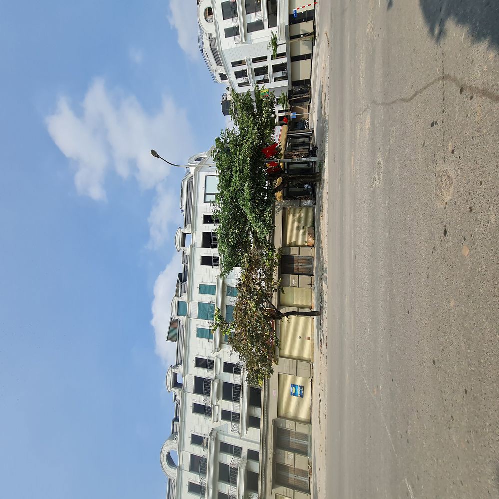 Tặng Nhà 5 Tầng Cho Khách Mua 77M2 Đất Mặt Phố Kd Sầm Uất Tại Trâu Quỳ. Lh 0989894845