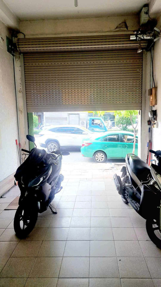 Bán Nhà Mặt Tiền Cộng Hòa - Gần Ấp Bắc, Etown, 3,5X22,5M, 3 Tầng, 1 Đời Chủ, Hạ 18,4 Tỷ
