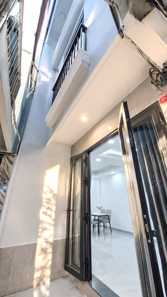 Nhà Mới 2 Lầu Sân Thượng Hẻm 152 Hưng Phú P8q8 P.chánh Hưng