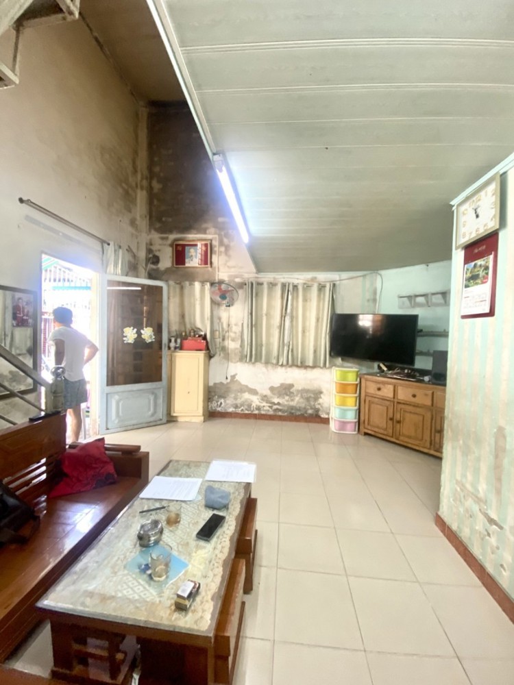 Bán Nhà Đường Nguyễn Thị Định, Phường Cát Lái, Q2, Tp Hcm. Dt 105M2, Cấp 4. Giá 7 Tỷ. Lh: 0933125879