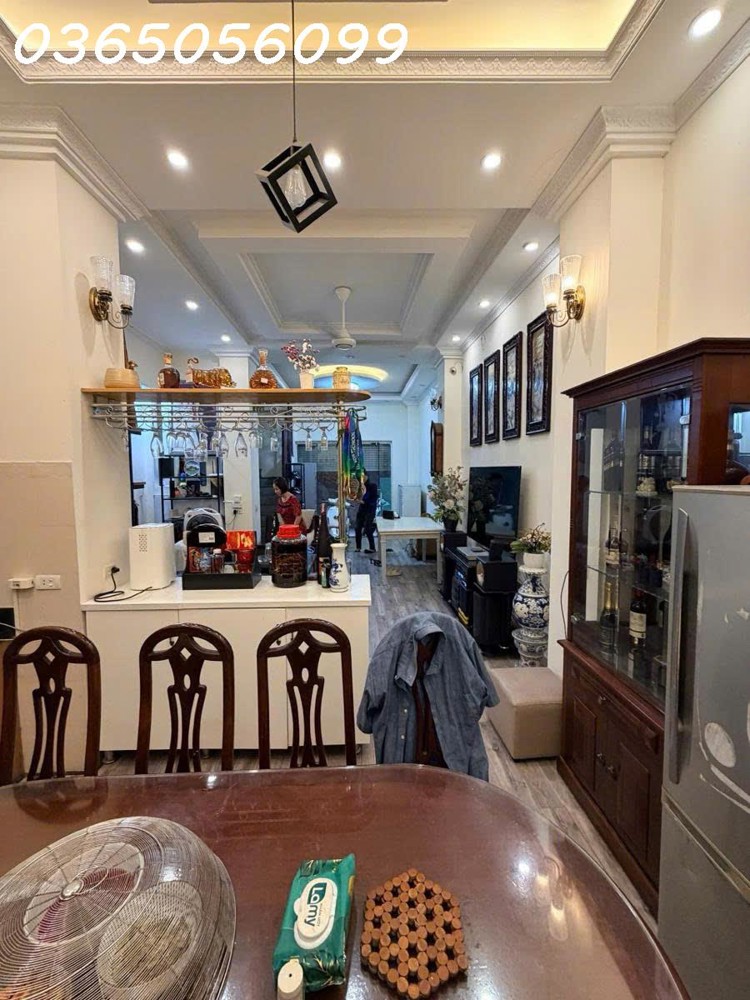 Hot Nhất Chùa Bộc – 50M² – Mt 5,8M – 4 Tầng – Chỉ 12,2 Tỷ