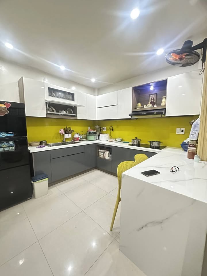 ► Nhà Sát Hàm Nghi, Ô Tô Đậu 15M, 4 Tầng Sạch Đẹp, 4Pn, 4.X Tỷ