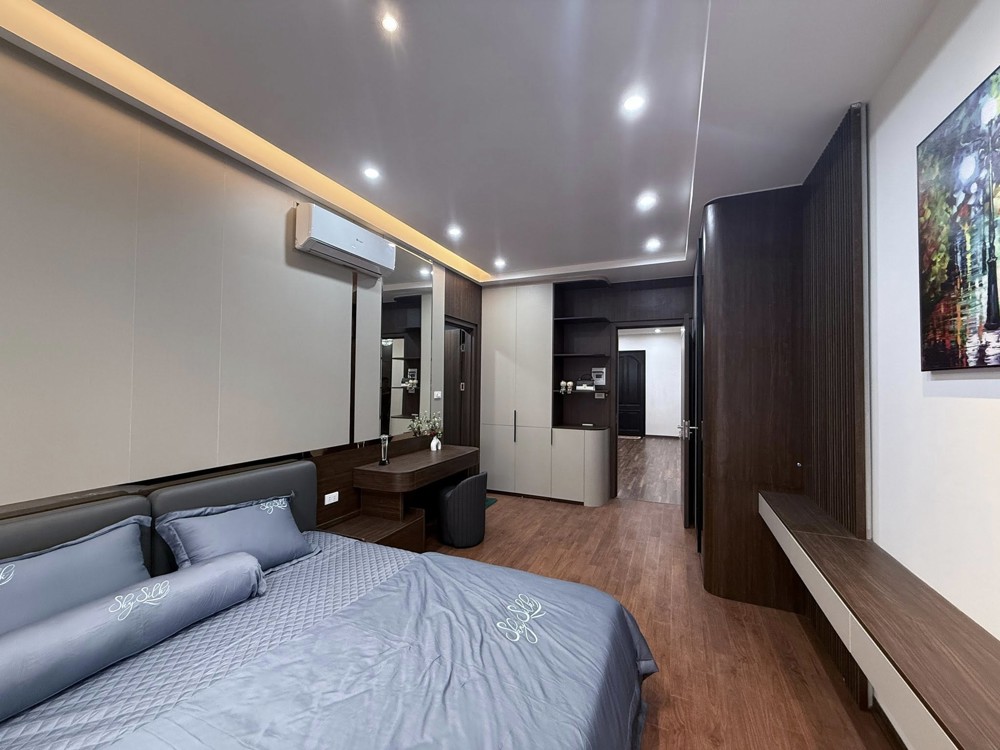 Căn Góc Vip Tòa 17T4 Hoàng Đạo Thúy 119M 3Pn 2Wc Full Nội Thất, Nhỉnh 12 Tỷ