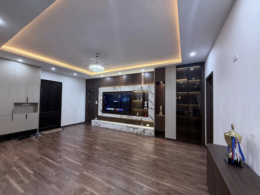 Căn Góc Vip Tòa 17T4 Hoàng Đạo Thúy 119M 3Pn 2Wc Full Nội Thất, Nhỉnh 12 Tỷ