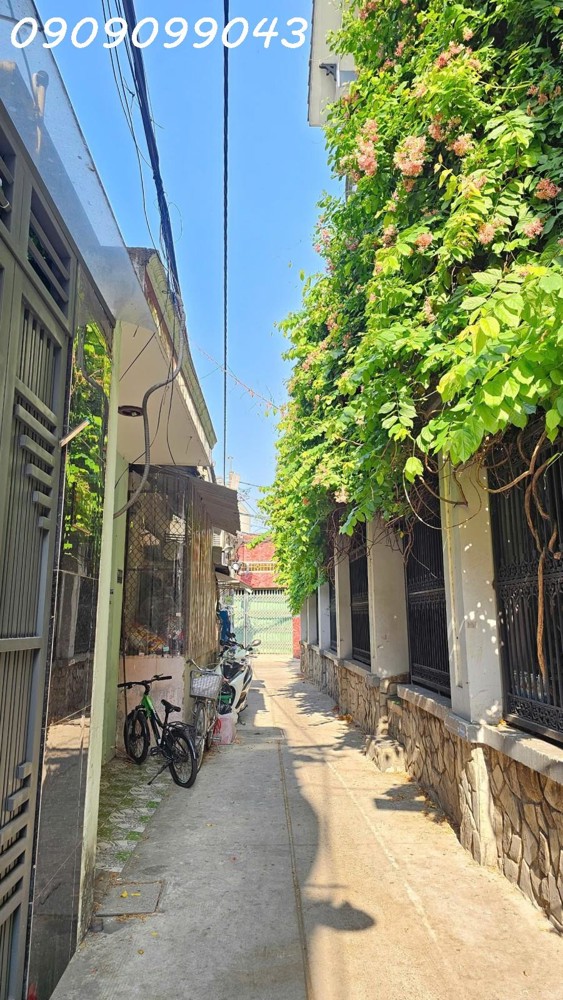 Hàng Hiếm – Gần Trường Nam Việt 2 Tầng