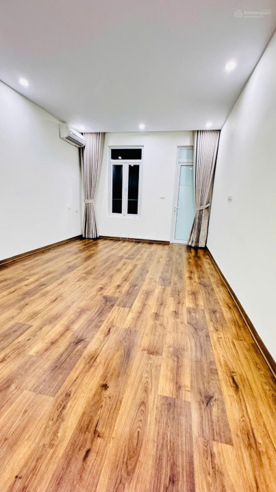 Bán Nhà Phố Gần Thái Hà Ô Tô Cửa Kinh Doanh Giá Nhỉnh 22 Tỷ